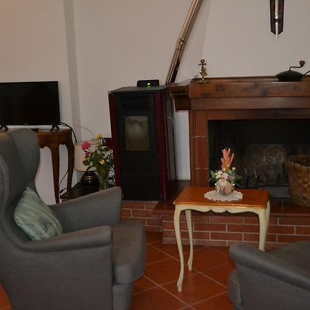 Turignano Apartment 蒙特斯佩尔托利 外观 照片