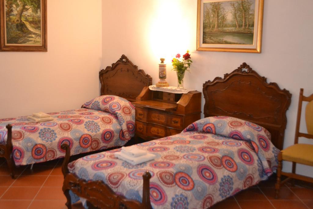 Turignano Apartment 蒙特斯佩尔托利 外观 照片