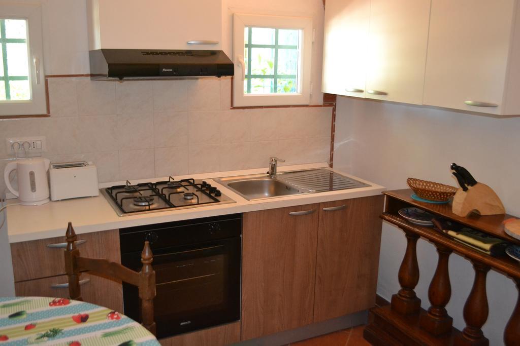 Turignano Apartment 蒙特斯佩尔托利 外观 照片