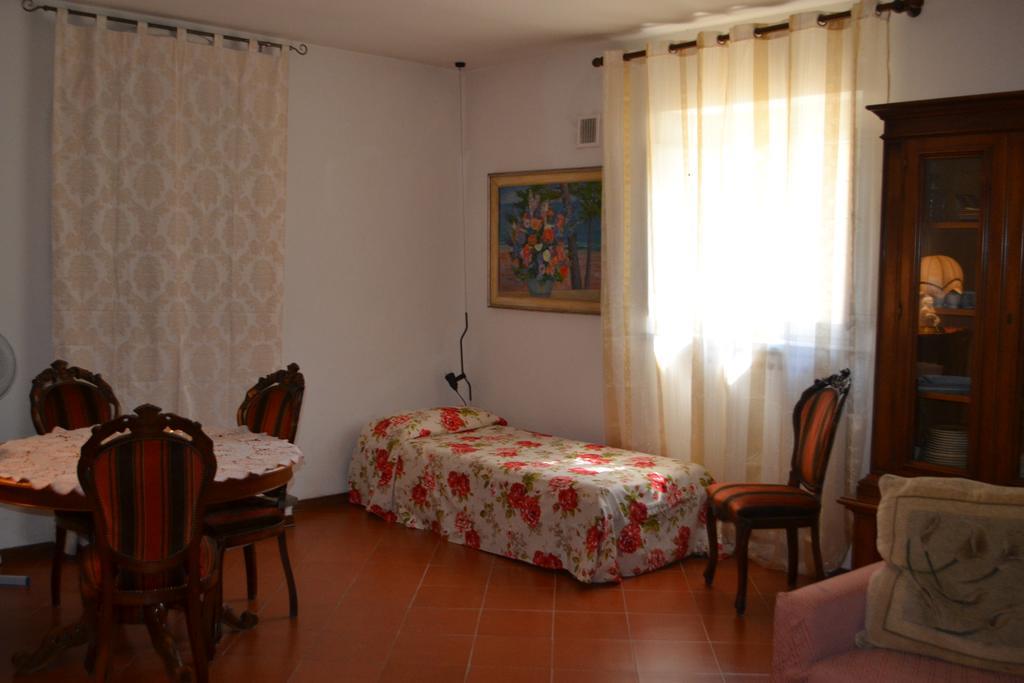 Turignano Apartment 蒙特斯佩尔托利 外观 照片