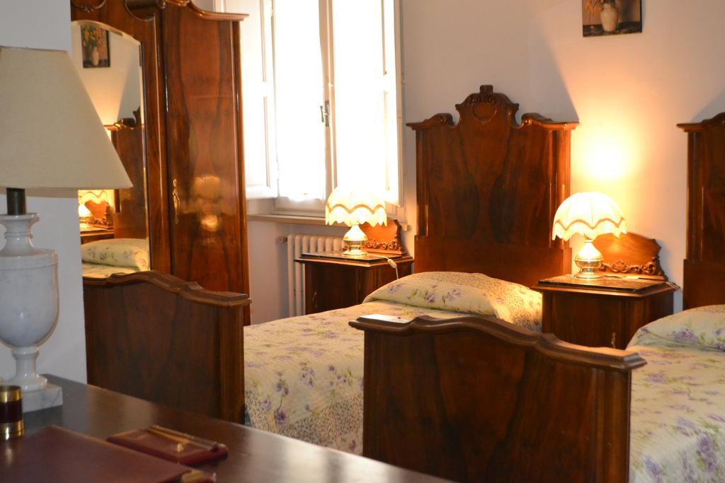 Turignano Apartment 蒙特斯佩尔托利 外观 照片